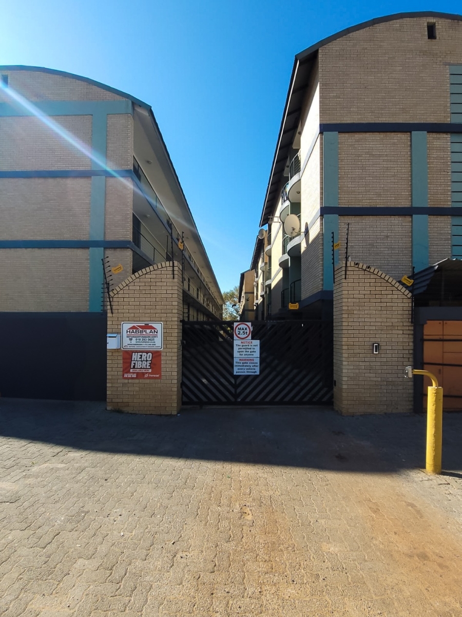 2 Bedroom Property for Sale in Die Bult North West